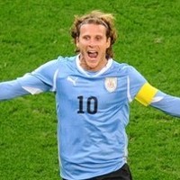 Forlan: Inter Inginkan Saya? Cuma Rumor
