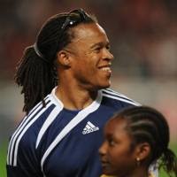 Edgar Davids Direkrut Crystal Palace
