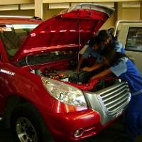 Dirjen SMK Uji Mobnas Esemka