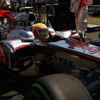 Hamilton Target Puncaki Klasemen Lagi 