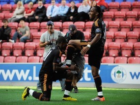 Hat-trick Assist pun Drogba Bisa