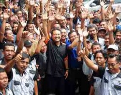 Jelang Lebaran, Wagub Jatim Sidak Pangkalan Taksi