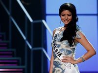 Qory di Miss Universe 2010