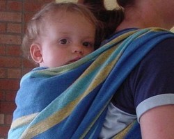 Tips Memilih Gendongan Bayi Yang Tepat