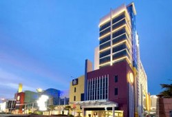 Hotel TS Suites Surabaya