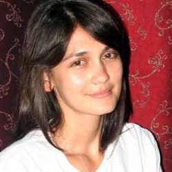 Jelang Ulang Tahun, Luna Maya Kumpul Bareng Anak Yatim