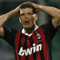 Huntelaar Minta Tengah, Bukan Kanan
