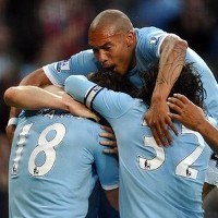 Torehan Apik Tevez cs Atas Liverpool