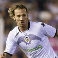 Sevilla Datangkan Pengganti Squillaci