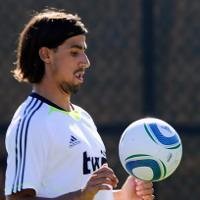 Ramos-Khedira Kiper Cadangan Madrid