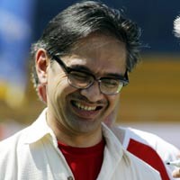 Menlu Tampik Usul Penarikan Dubes dari Malaysia