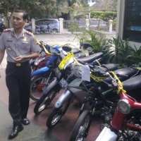 Polisi Bekuk Spesialis Pencuri Motor Karyawan