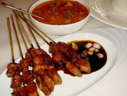 Sate Sineureut yang Mak Nyuss!