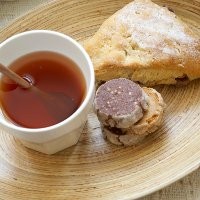 Makanan Manis Apa yang Sehat untuk Buka Puasa?