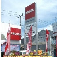 Isuzu dan Nissan Buka Diler Baru