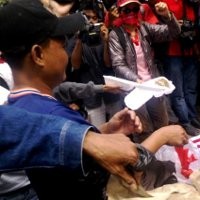 KBRI Imbau Warga Malaysia Abaikan Kelompok Bendera