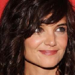 Katie Holmes Akan Jadi Istri Adam Sandler di Jack and Jill