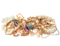 Tips Memilih Batu Permata Yang Tepat 