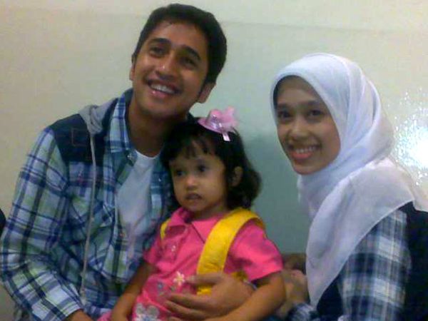 Keluarga Bahagia Irfan Hakim