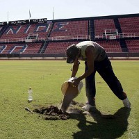 AEK Terpaksa jadi Musafir
