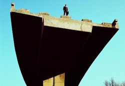 Jangan Remehkan Ancaman Bunuh Diri