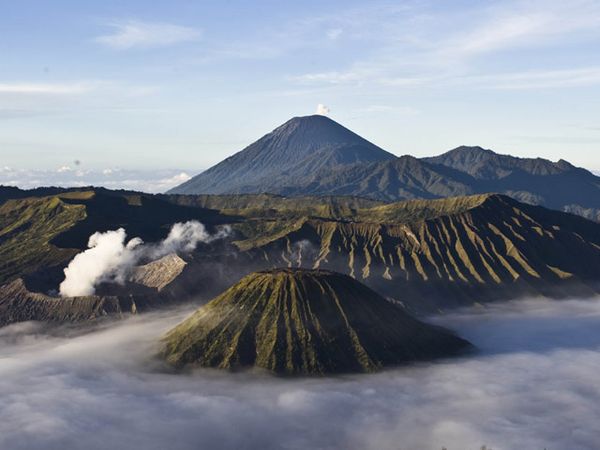 Mengintip Keindahan Bromo