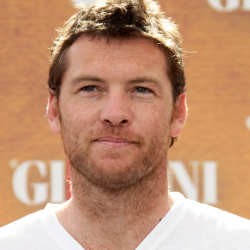 Sam Worthington Siap Tunjukkan Kemampuannya Berselancar