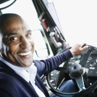 Tes Alkohol dan Amphetamin Wajib untuk Sopir Bus Lebaran