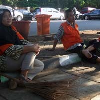 Orang-orang Bersenjata Sapu