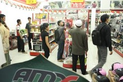 Jelang Lebaran, Penjualan Aksesoris Motor Naik 3 Kali Lipat