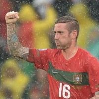 Mascherano Pergi, Meireles Datang