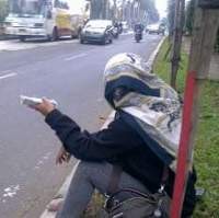 Pedagang Uang Pecahan Marak di Kawasan Pondok Indah