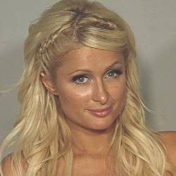 Dituduh Pakai Kokain, Paris Hilton Ketakutan