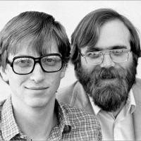 Eksekutif Microsoft Tuntut 11 Raksasa TI