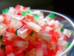 Pacar Cina, Warna-Warni di Saat Puasa