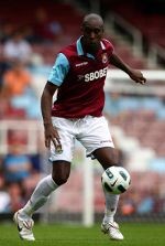 Liverpool Masih Butuh Striker