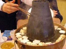 Restoran Hot Pot Halal Tertua di Shanghai