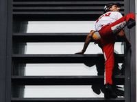 Aksi Spiderman Alain Robert di Sydney