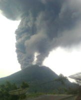 Pasca Letusan, Gunung Sinabung Punya Kawah Baru