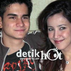 Jelang Dipenjara, Andi Soraya Ditemani Steve Emmanuel Semalaman