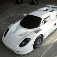 Mobil Super Kanada Berdarah Korea