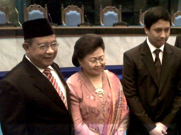 Darmin Nasution Resmi Pimpin BI