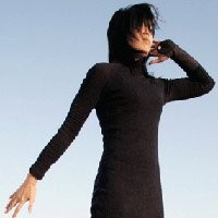 M-Dress, Pakaian Unik yang Bisa Menelepon  