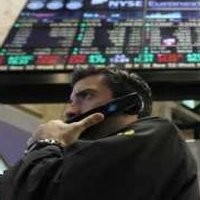 Wall Street Catat Agustus Terburuk Sejak 2001
