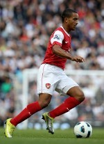 Walcott Tutup Kuping dari Kritik