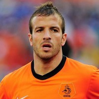 Spurs Boyong Van der Vaart
