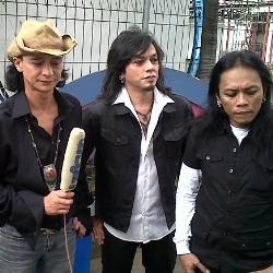 /Rif Tiru Semangat Bermusik dari Pelukis Affandi