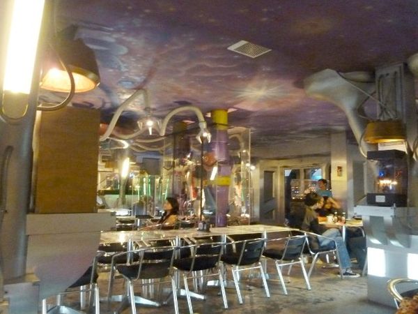 Yuk, Mampir ke Toys Cafe!