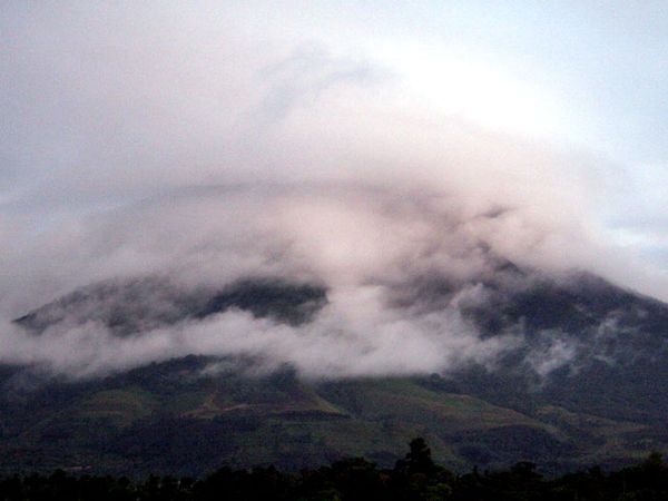 Gunung Sinabung Kembali Meletus