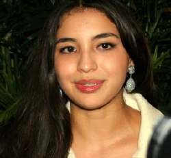 Manohara Tak Setuju Ganyang Malaysia